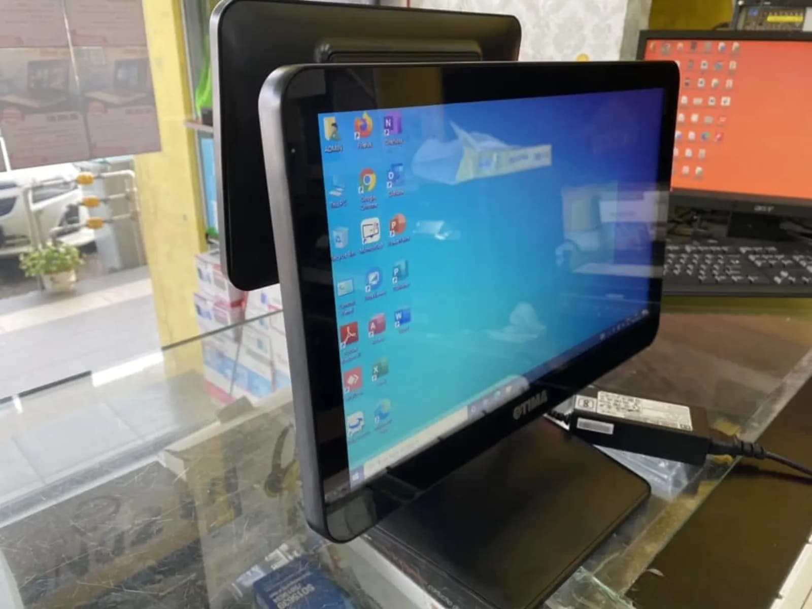 Photo 2 of All-in-one POS terminals for a shop counter
